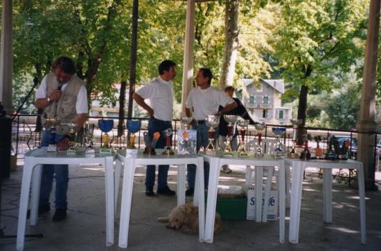 2002